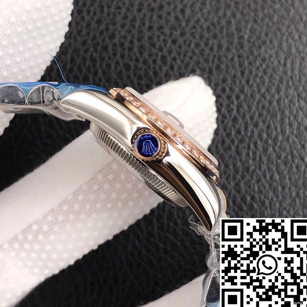 Factory Datejust Diamond Bezel 28MM BP Rolex 0922